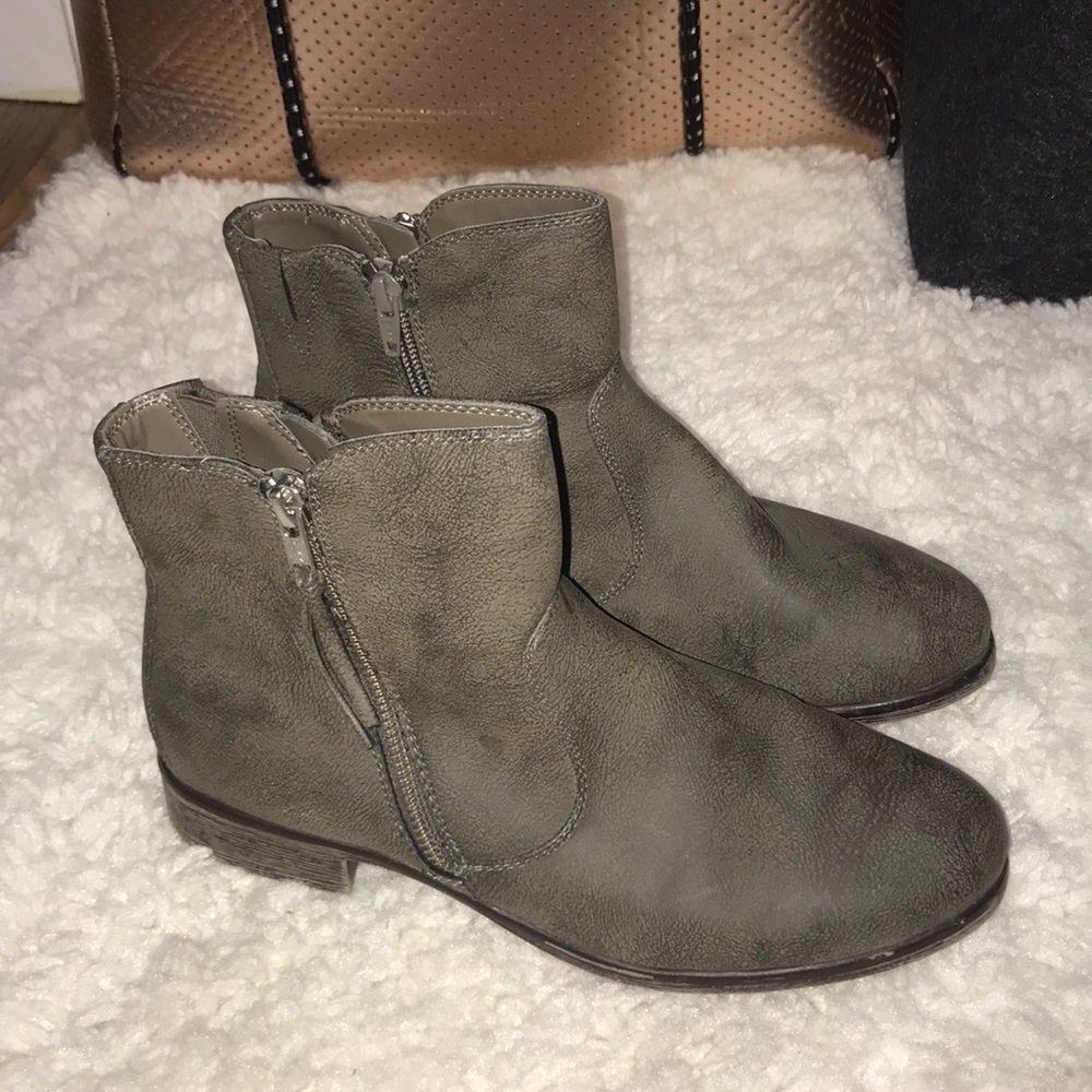 White Mountain boots